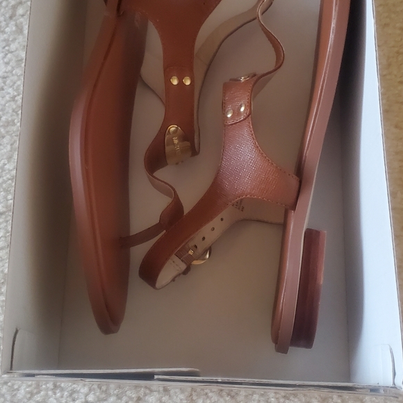 Michael Kors Sandals - Picture 6 of 7